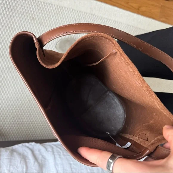 J. Crew Berkeley Bucket Bag - Picture 8 of 8